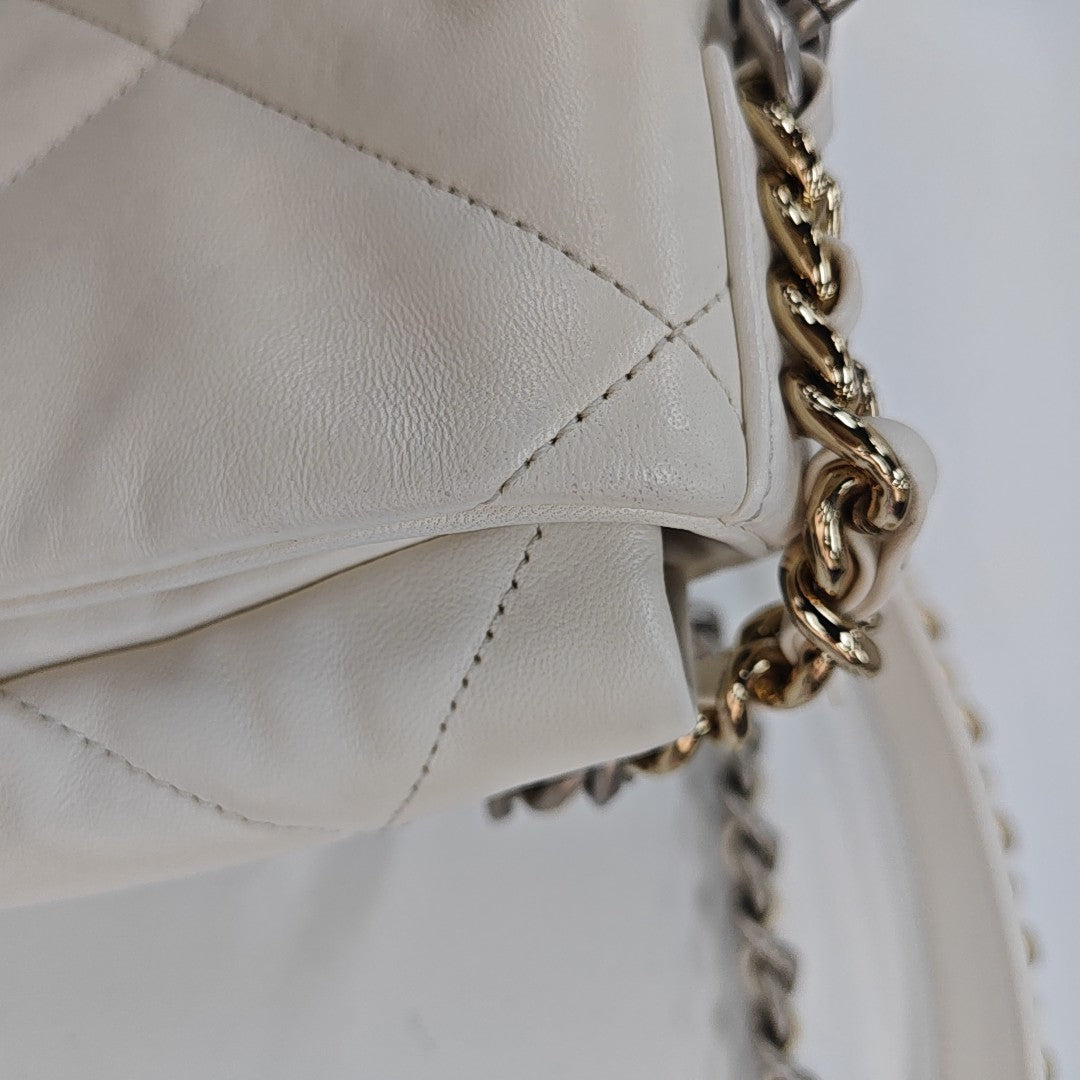 CHANEL 19 Small Quilted Lambskin White