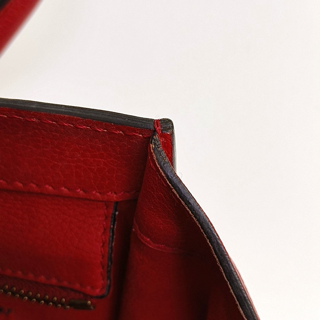 Authenticated pre-owned  LUGGAGE Mini Calfskin Red - Tote Bag at Looply
