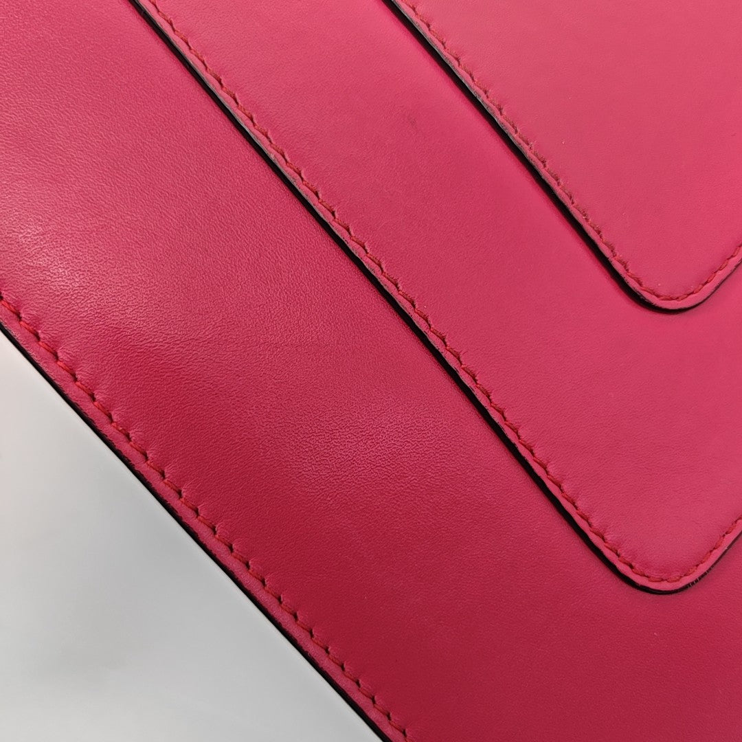 SERPENTI FOREVER Medium Quilted Calfskin Red