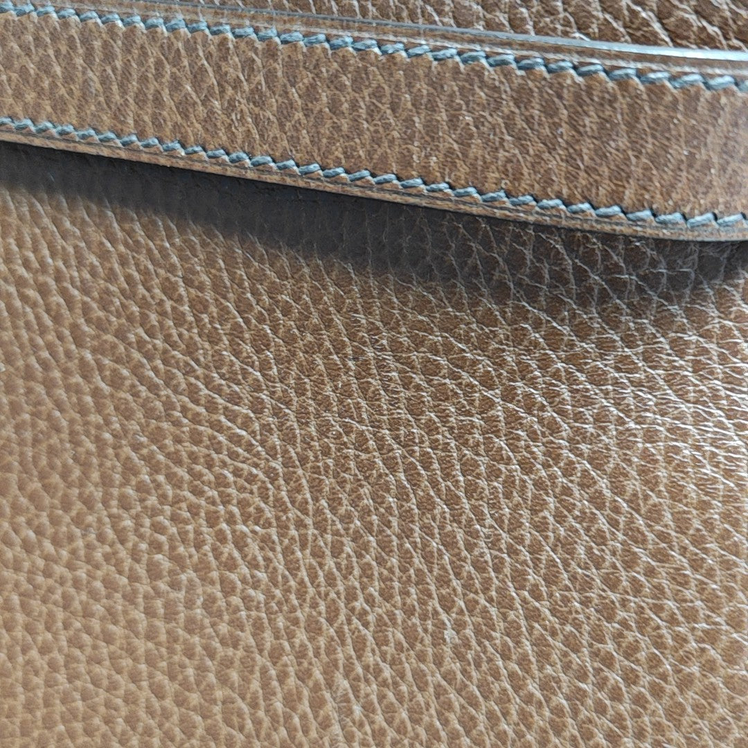 Kelly 32 Brown