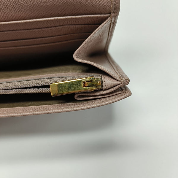 Calfskin Wallet Beige