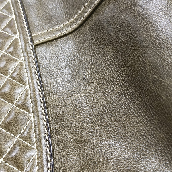 BOOGIE Medium Quilted Calfskin Green