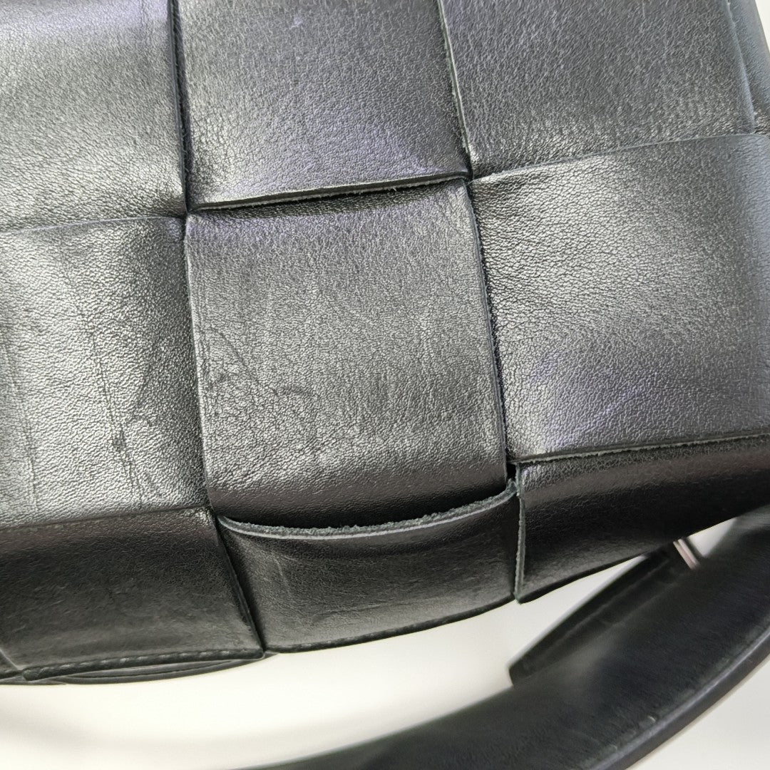 Brick Cassette Small Calfskin Black