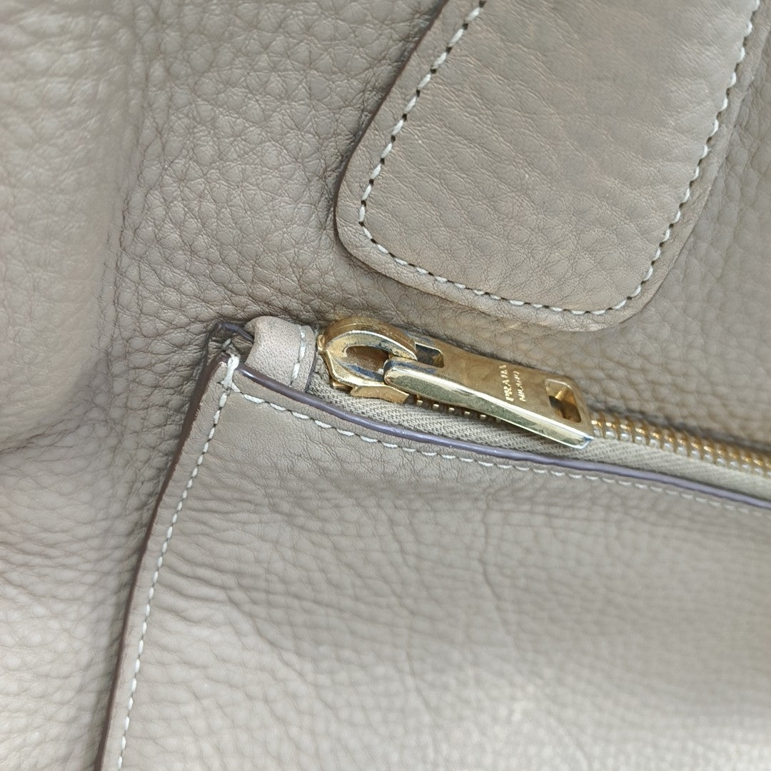 City Calfskin Beige