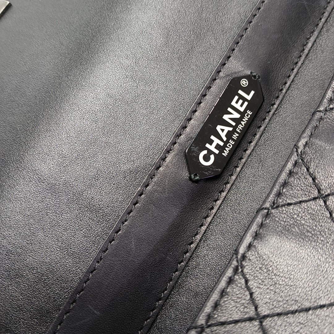 LUXURY TOP Quilted Calfskin Black