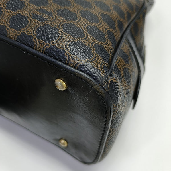 Coated Canvas Black
