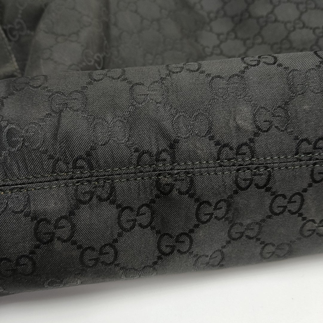 Monogram Canvas Black
