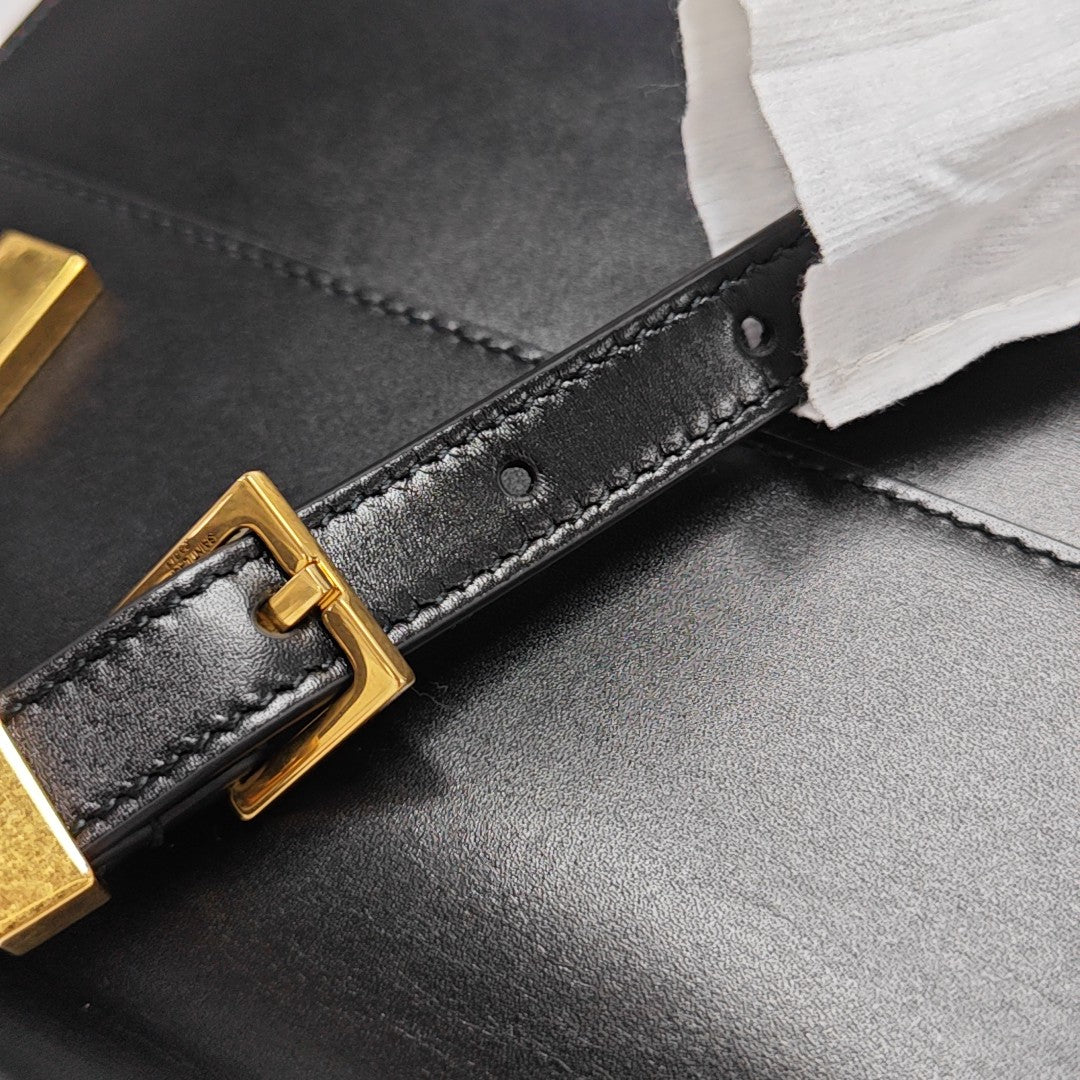 MANHATTAN Small Calfskin Black