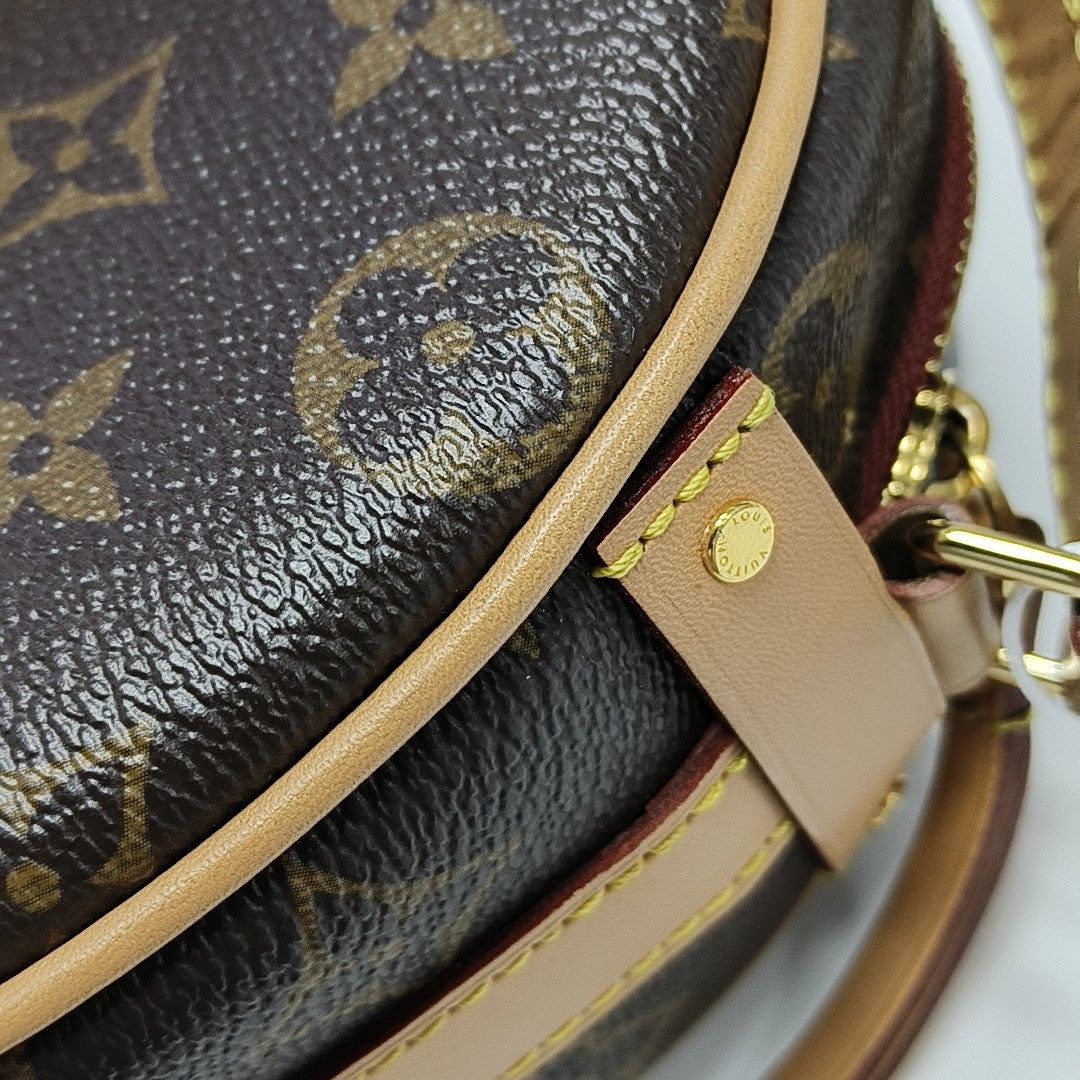 BOITE CHAPEAU PM Monogram Coated Canvas Brown