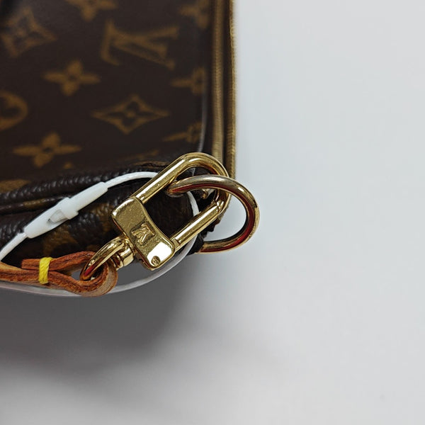 ACCESSOIRES Monogram Coated Canvas Brown