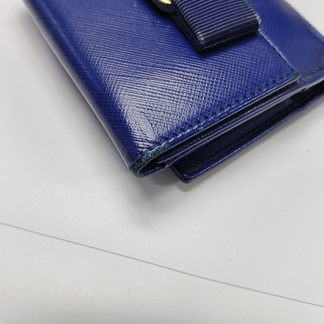 Vara Calfskin Blue Wallet