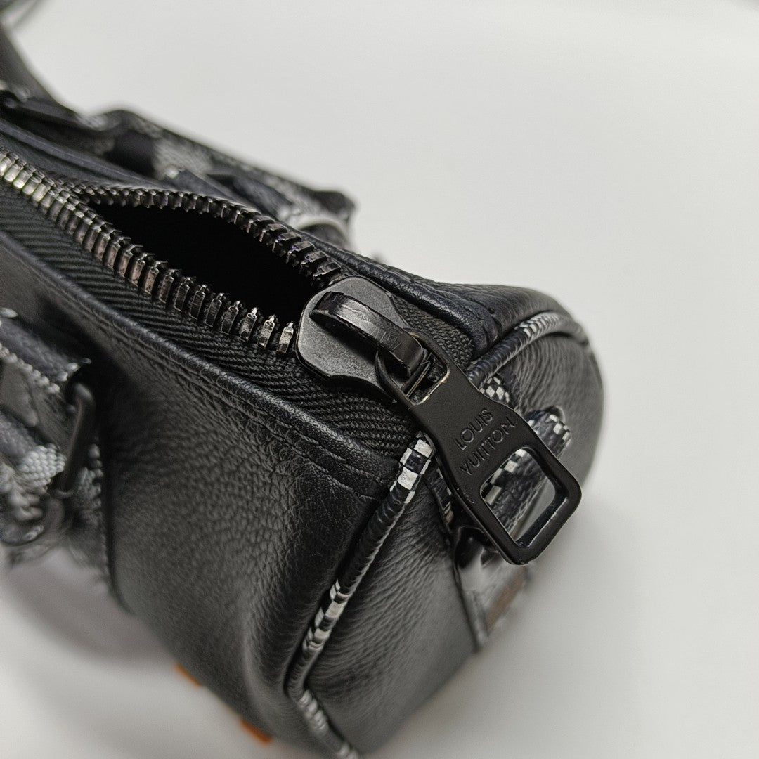 KEEPALL Nano Calfskin Black