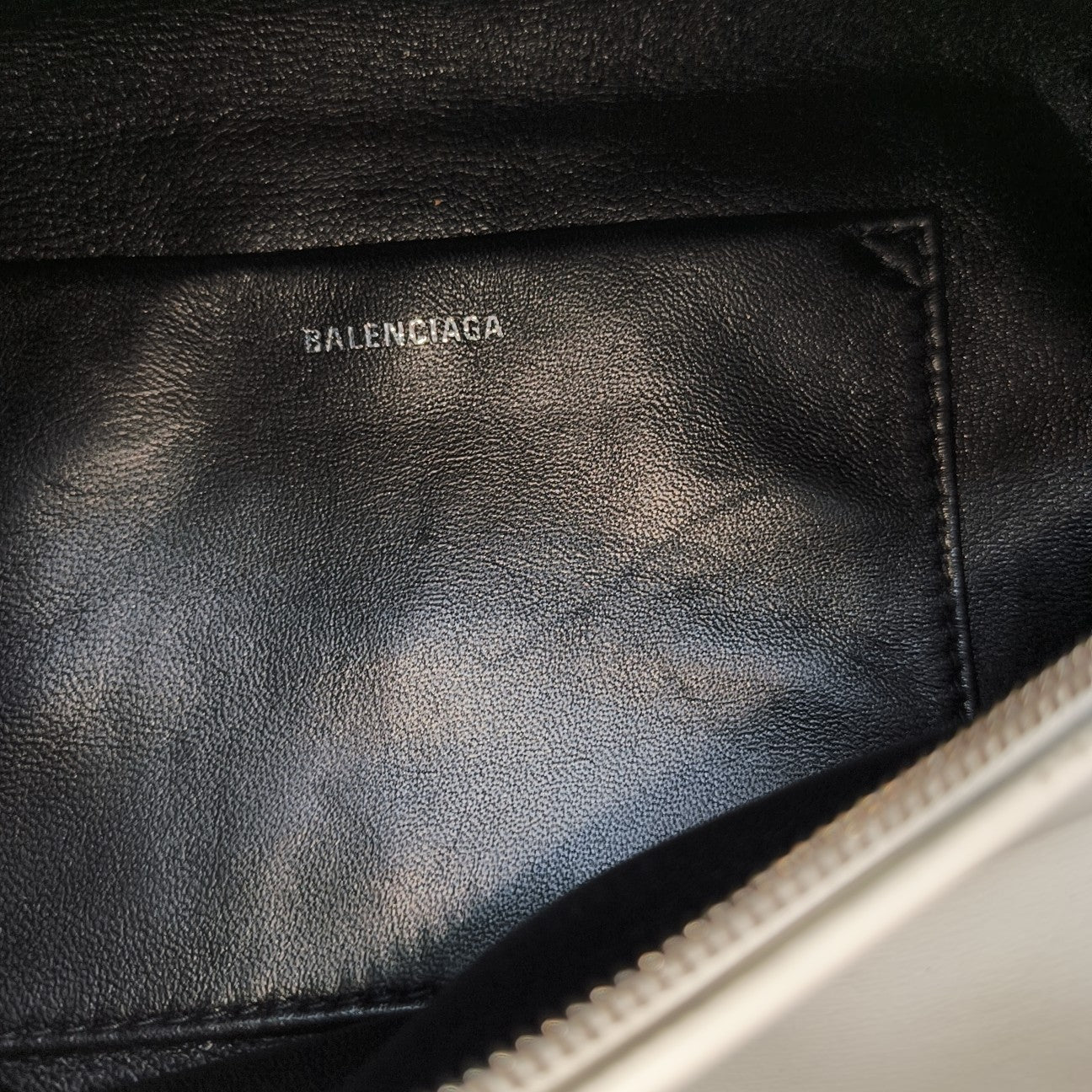 Souvenirs Calfskin White