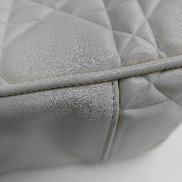 Lady 95.22 Medium Cannage Calfskin White