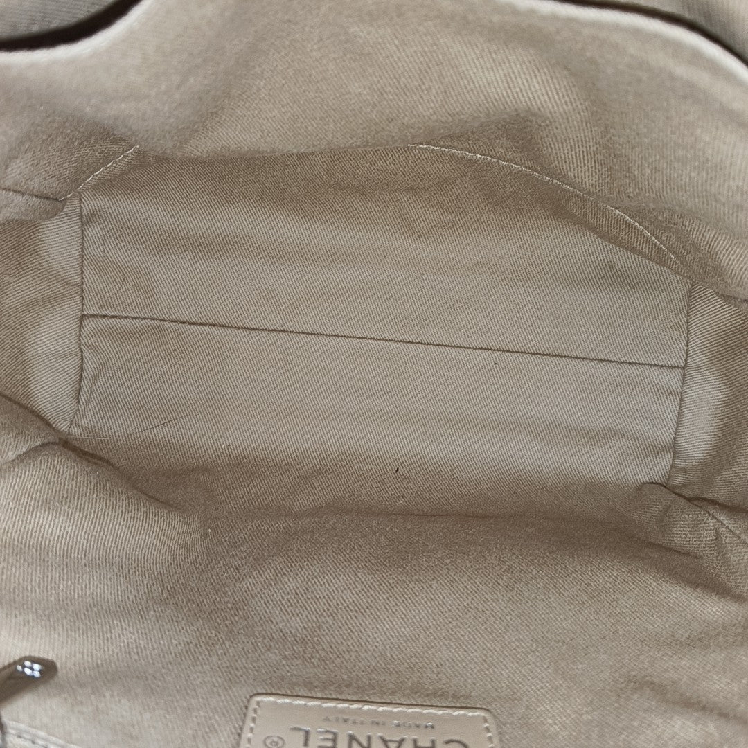 Authenticated pre-owned  DEAUVILLE Canvas Beige - Tote Bag at Looply