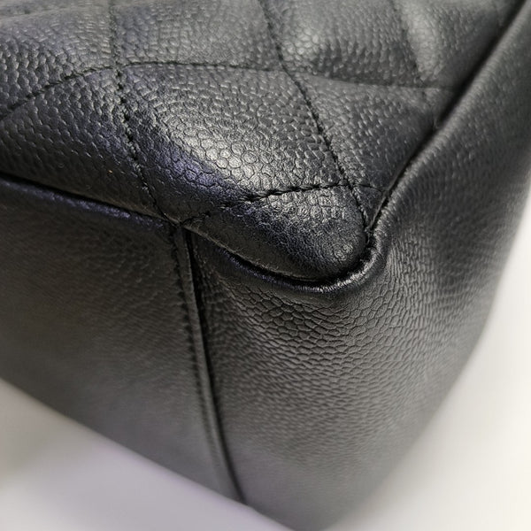 CHANEL GST Large Quilted Grained Calfskin Black