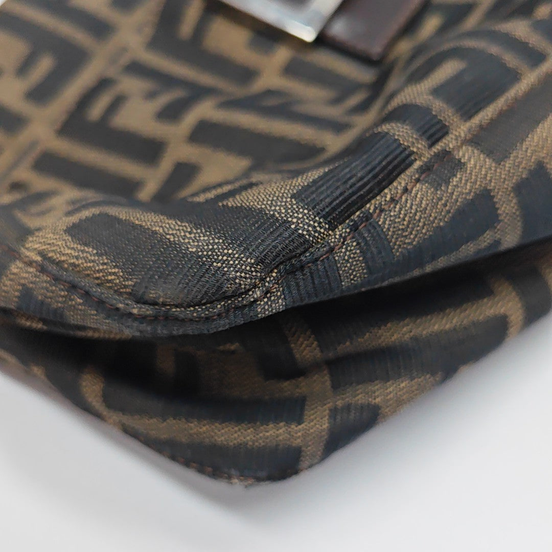 Baguette Medium Canvas Brown