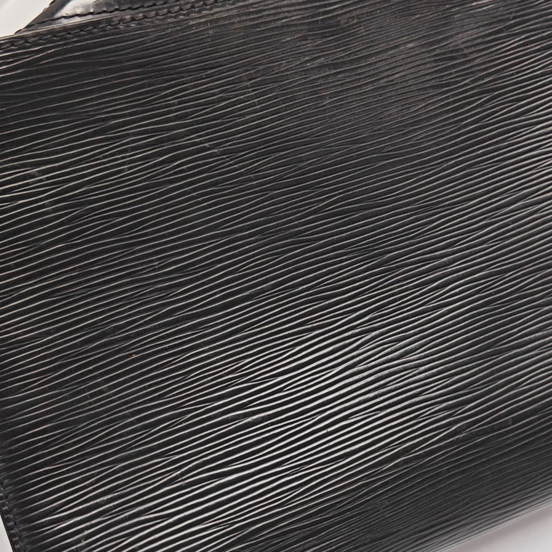 Epi Clutch Black