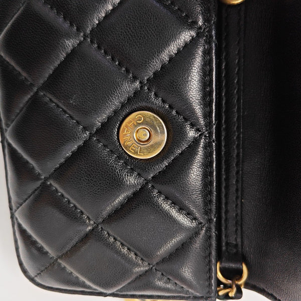 Quilted Lambskin Shoulder Bag Black