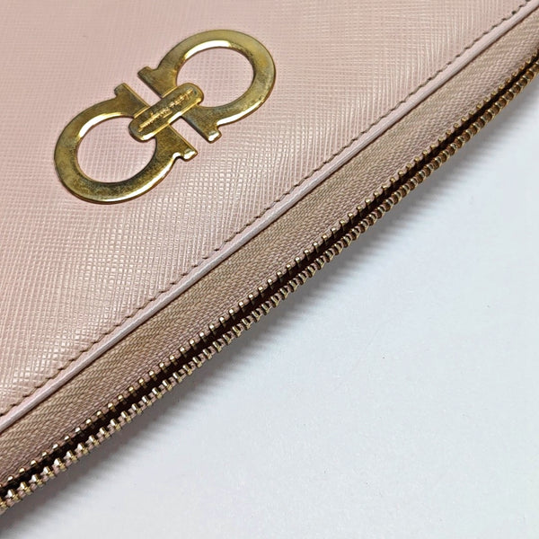 Authenticated pre-owned  Gancini Calfskin Pink Wallet - Wallet at Looply