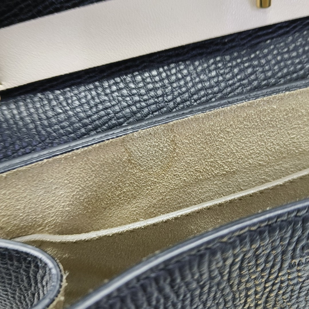Drew Medium Calfskin Black