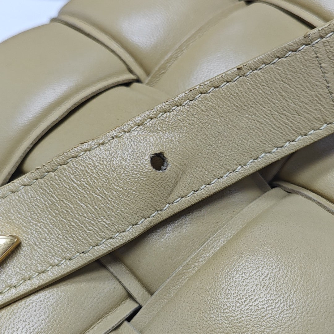 Cassette Medium Lambskin Yellow