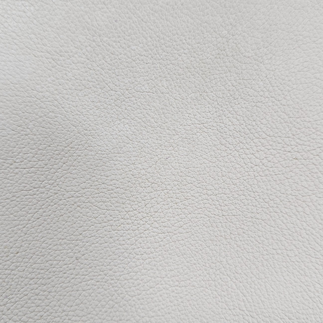 LOCKME PM Calfskin White