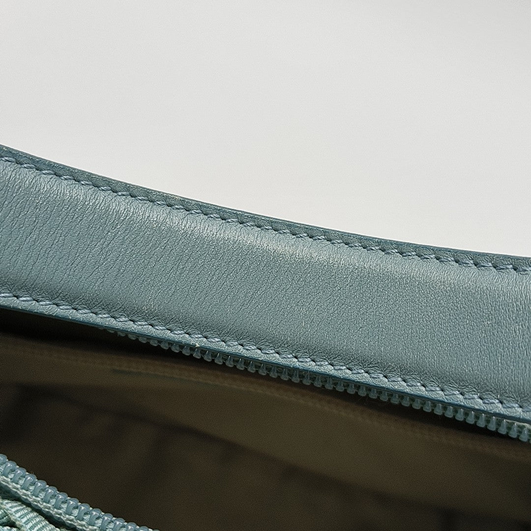 Clasp Hobo Canvas Green