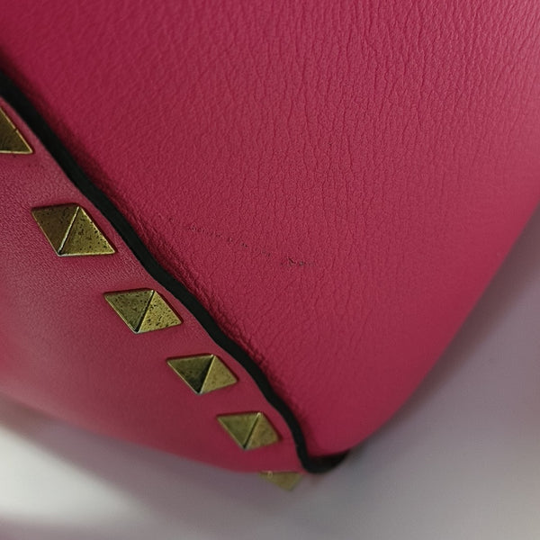 Rockstud Calfskin Red