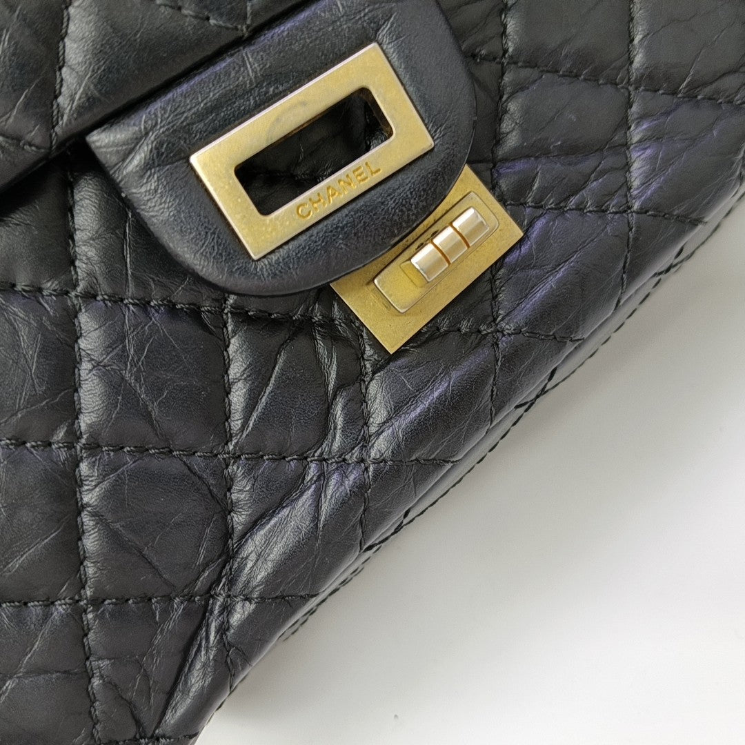 2.55 225 (small) Quilted Calfskin Black