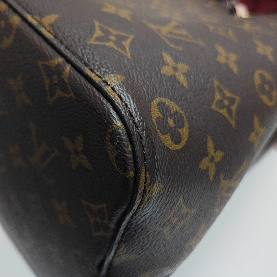 NÉONOÉ MM Monogram Coated Canvas Brown