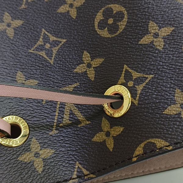 NÉONOÉ MM Monogram Coated Canvas Brown