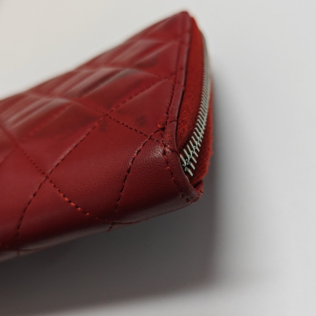 Quilted Lambskin Wallet Red