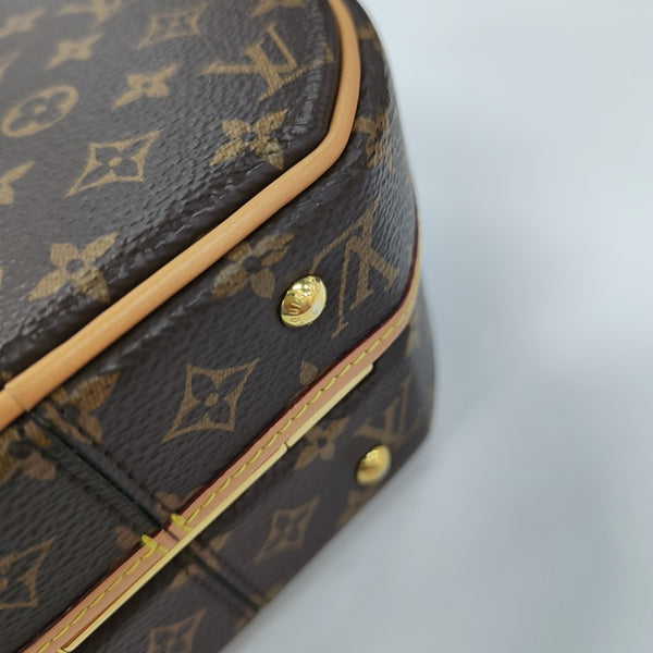 BOITE CHAPEAU PM Monogram Coated Canvas Brown
