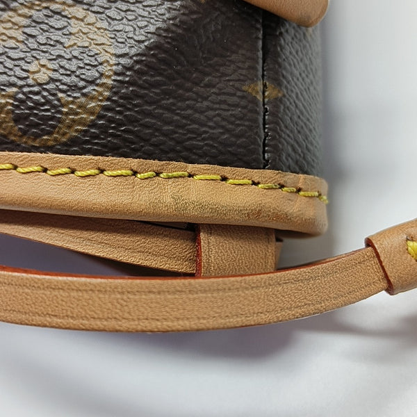 NOÉ Mini Monogram Lona Revestida Marrón