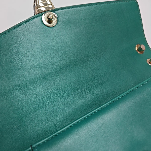 SERPENTI FOREVER Medium Calfskin Green