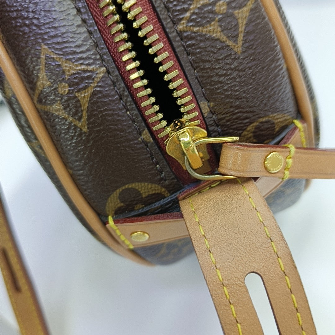 BOITE CHAPEAU PM Monogram Coated Canvas Brown