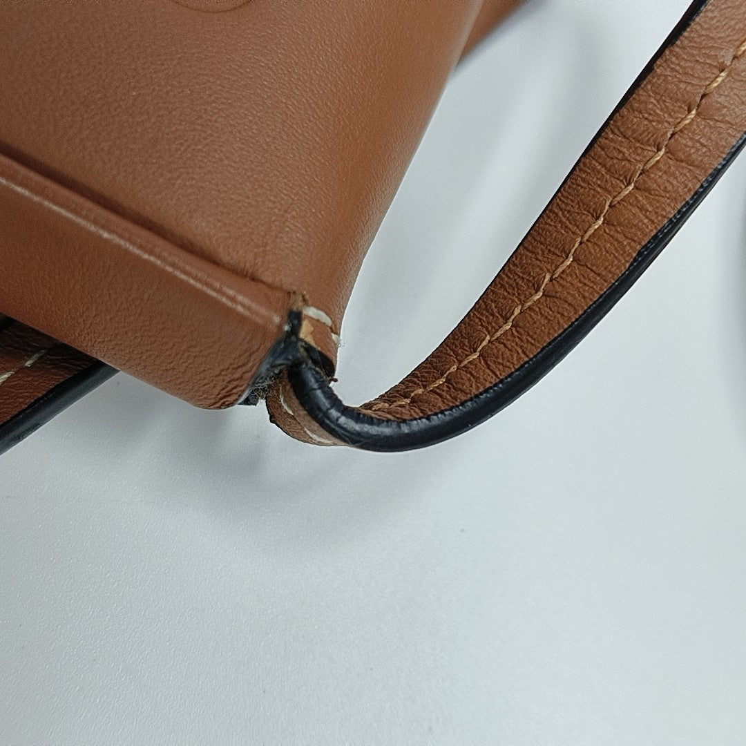 Heel Small Calfskin Brown