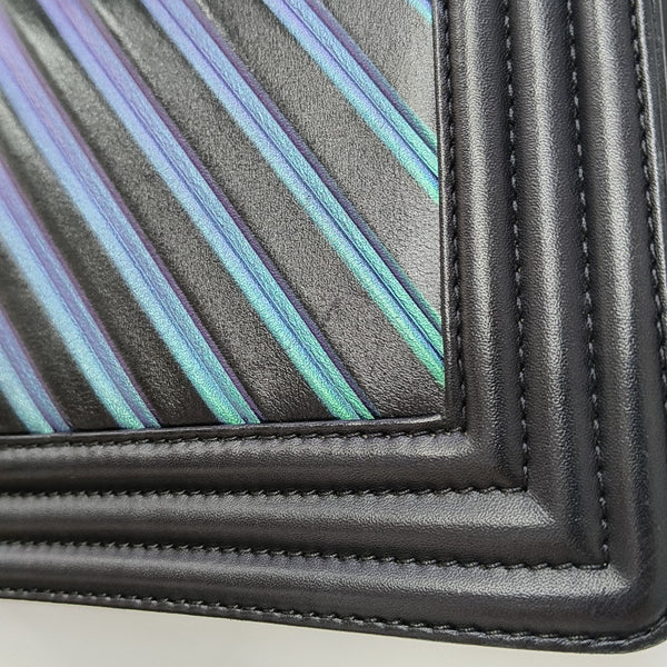 BOY CHANEL Medium Chevron Calfskin Black