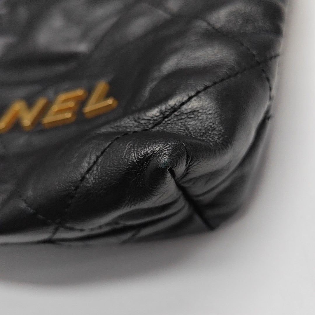 CHANEL 22 Mini Quilted Calfskin Black