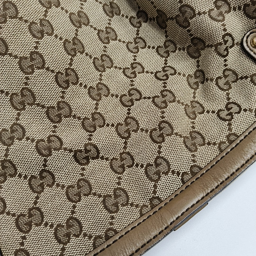 Monogram Canvas Brown