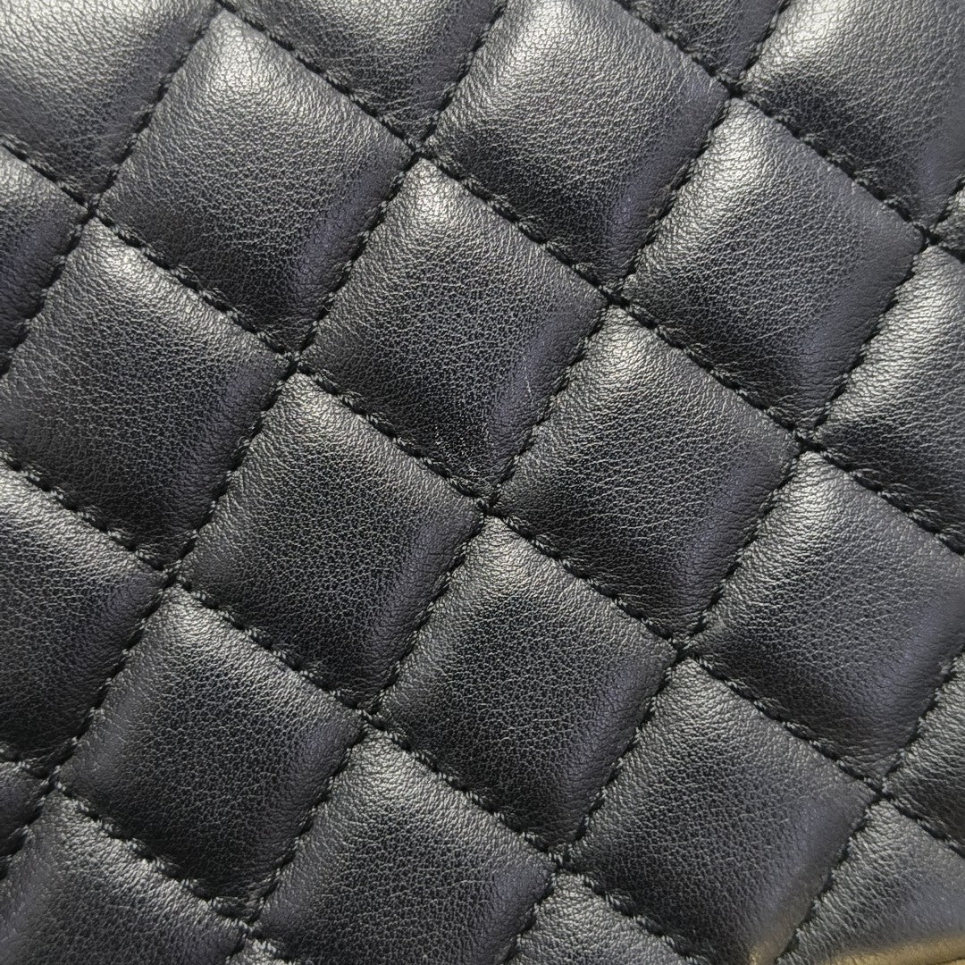 BOY CHANEL Medium Quilted Calfskin Black