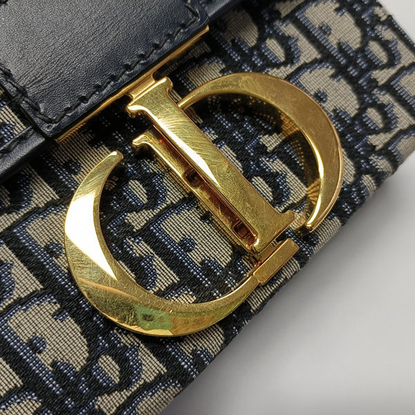 30 Montaigne Mini Oblique Canvas Blue