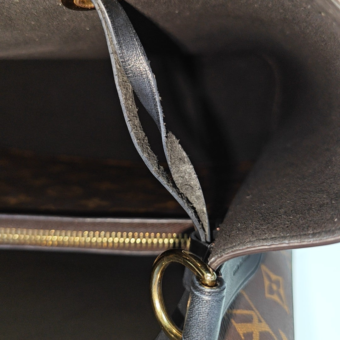 NÉONOÉ MM Monogram Coated Canvas Brown