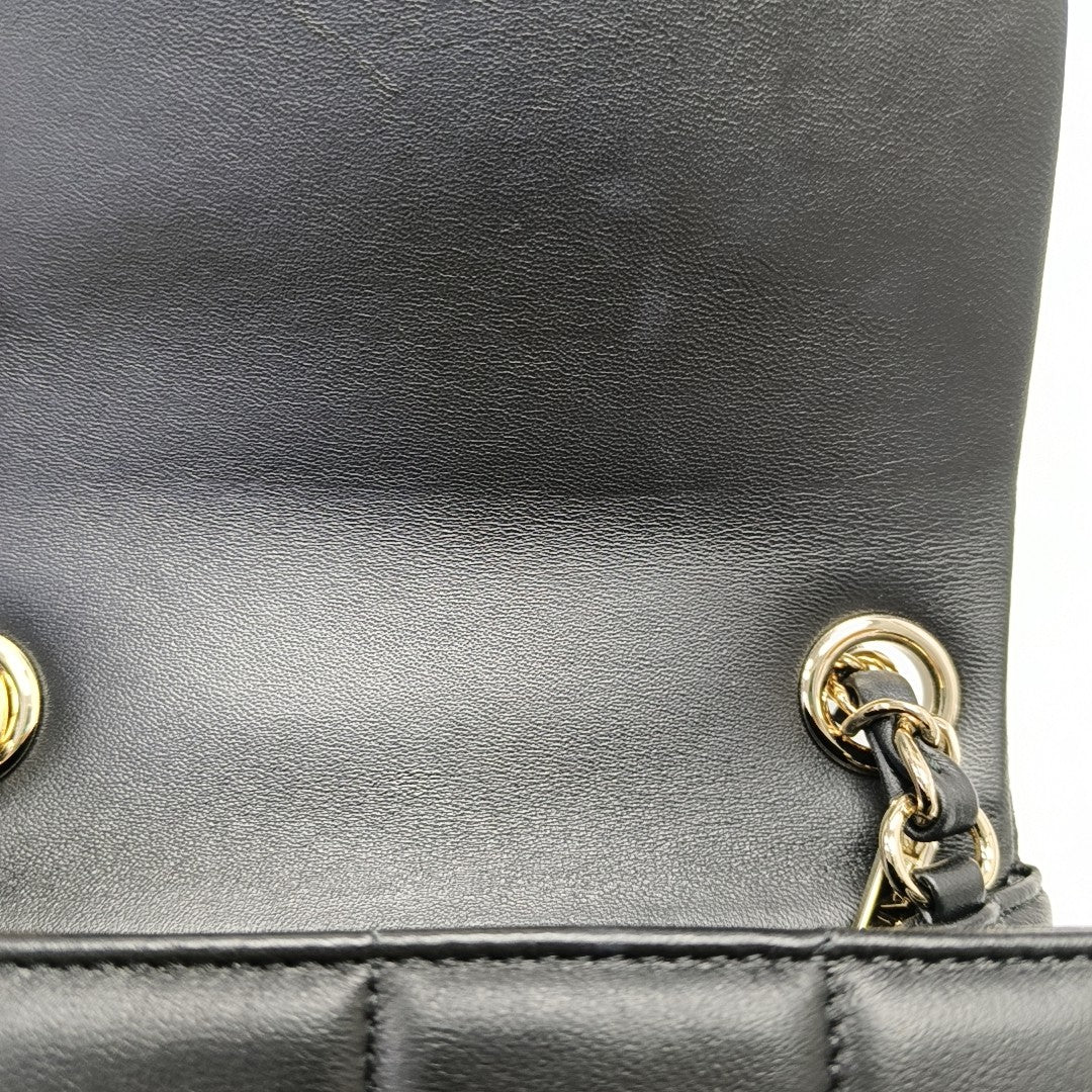 CLASSIC FLAP Mini Quilted Lambskin Black
