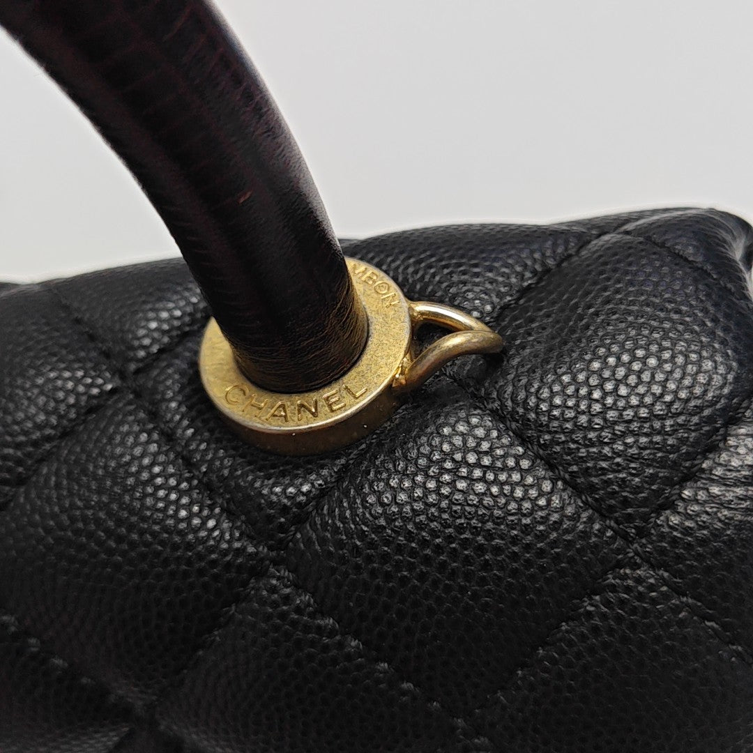 COCO HANDLE Small Quilted Grained Calfskin Black