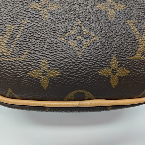 BOITE CHAPEAU PM Monogram Coated Canvas Brown