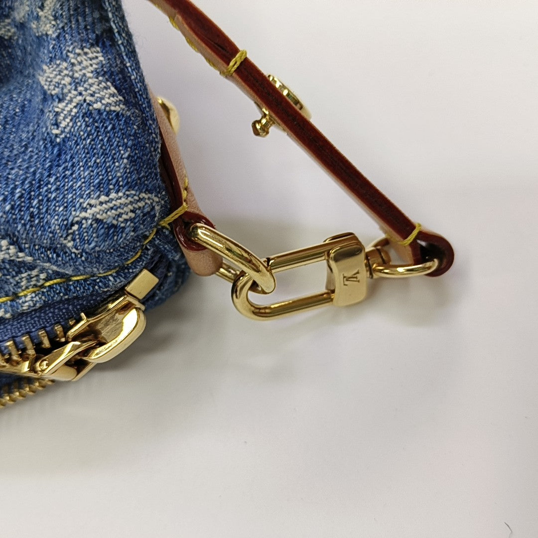 Pochette Valley Monogram Denim Blue