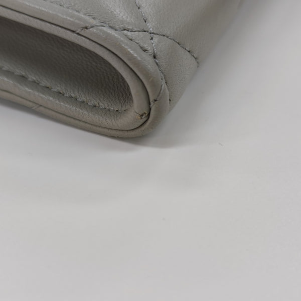 CLASSIC FLAP Quilted Lambskin Gray