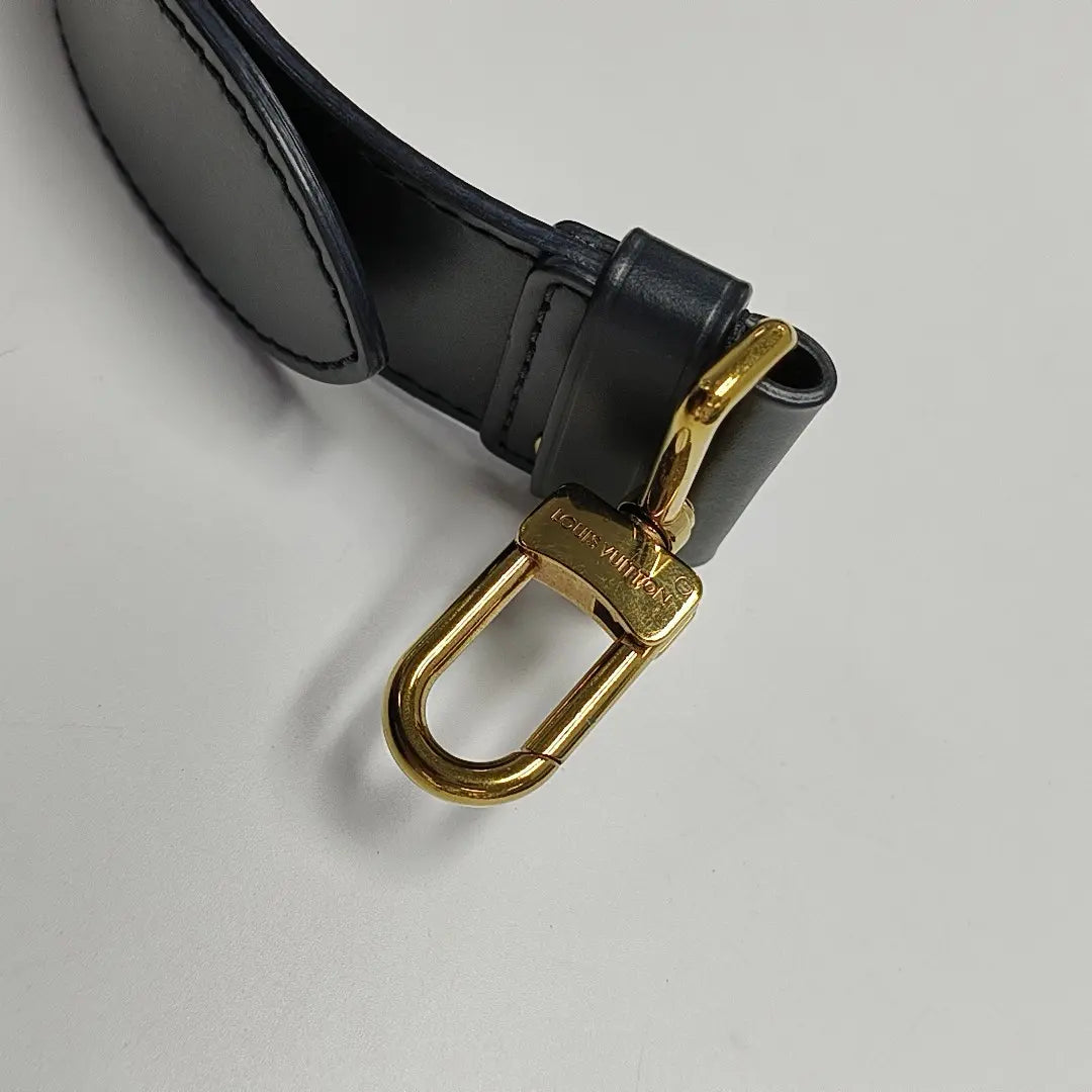 PAPILLON 19 Epi Black